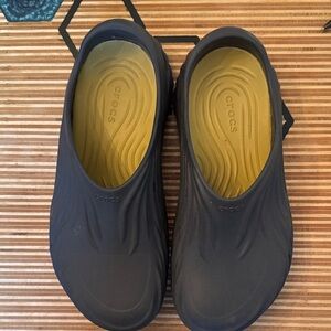 CROCS Echo Wave and yellowish Insole